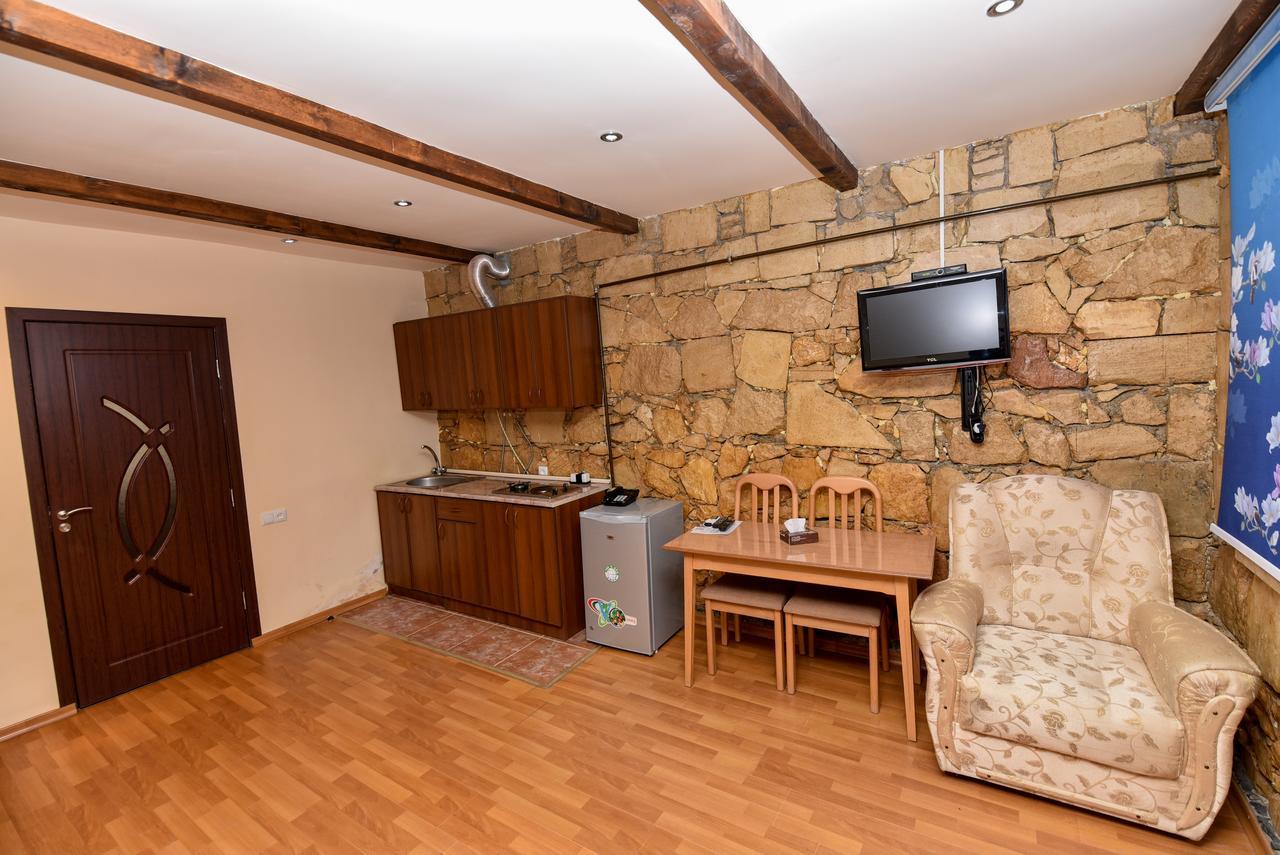 Gayane Hotel Alaverdi Exterior foto